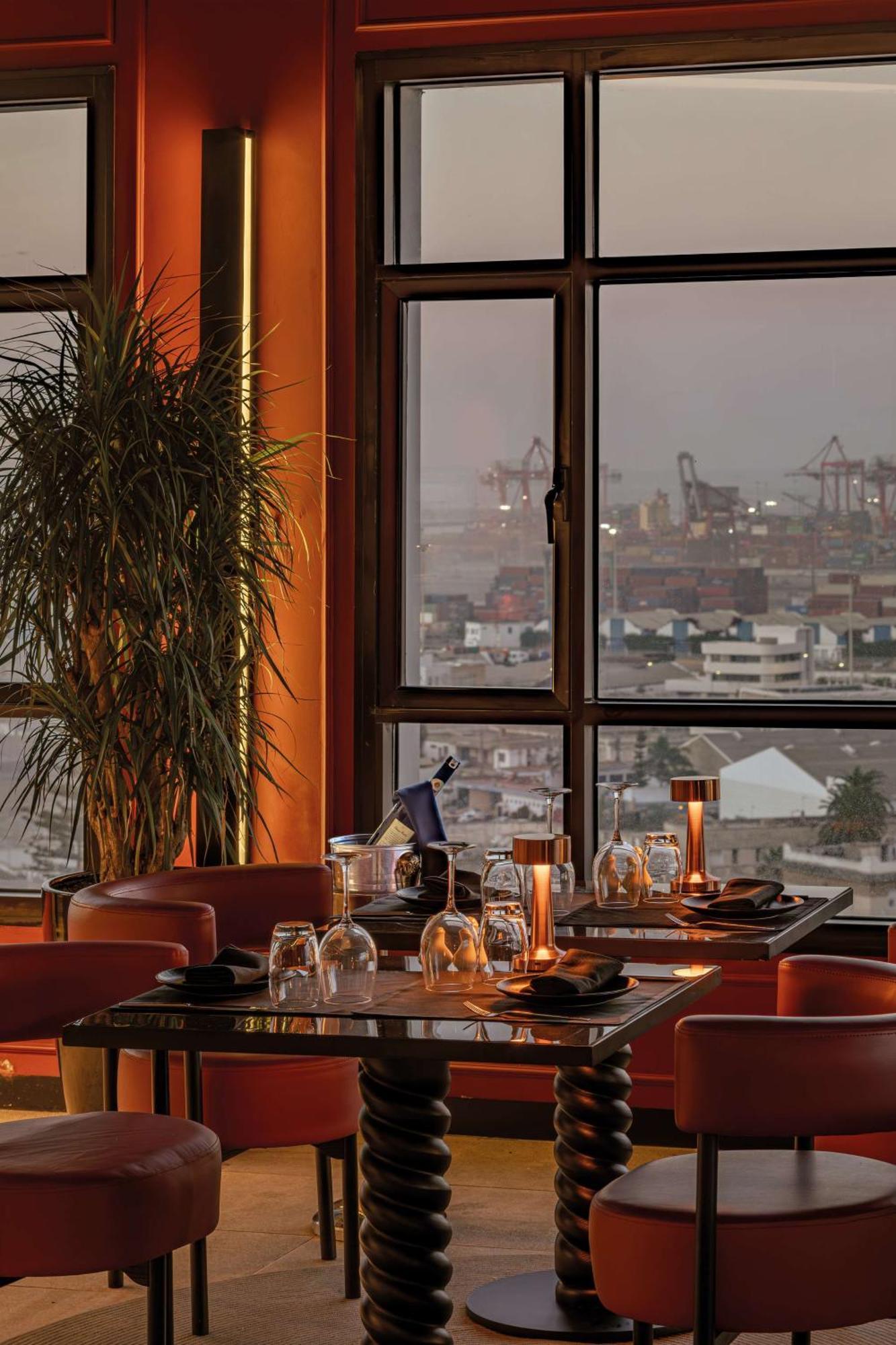 Radisson Blu Hotel Casablanca City Center Exterior photo The View