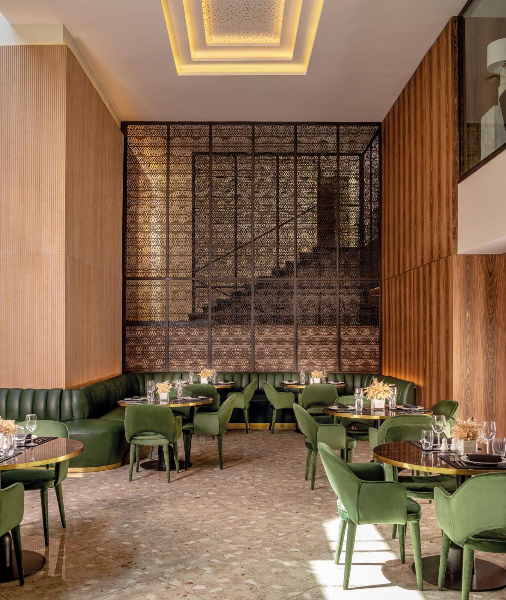 Radisson Blu Hotel Casablanca City Center Exterior photo The Grill